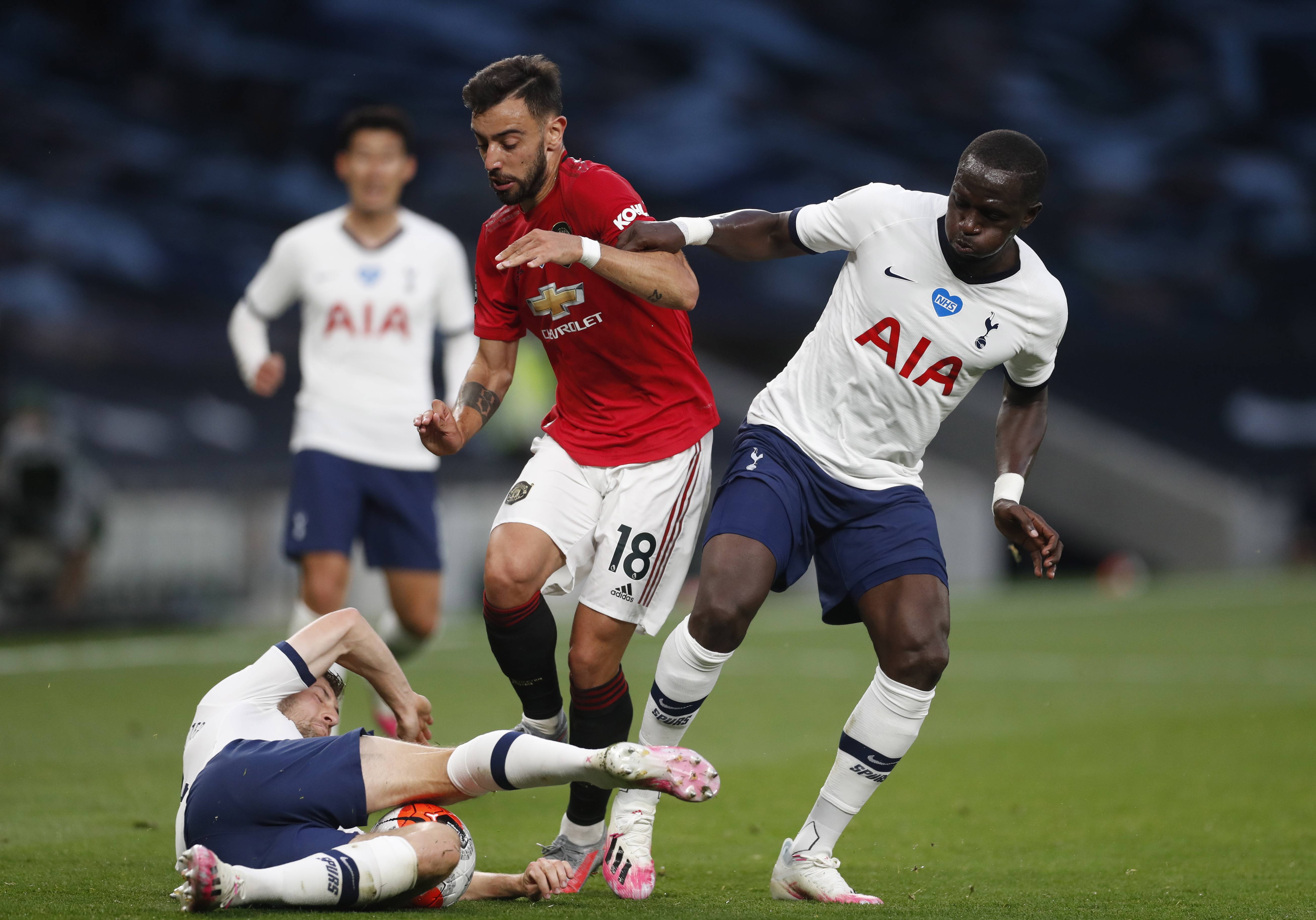 但在此前的 但在此前的