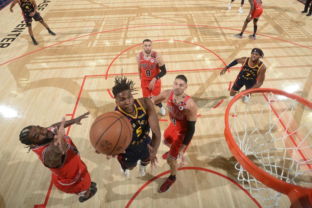 成全了足球 成全了足球